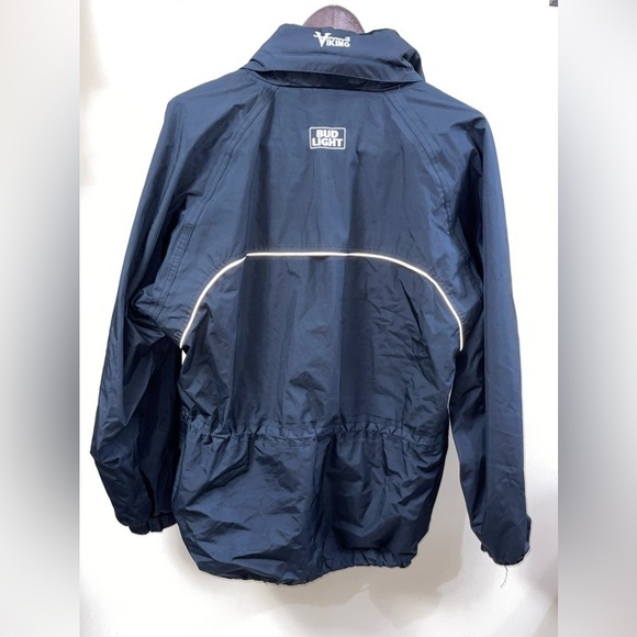 VIKING Torrent Jacket Budweiser/ Bud Light Size Medium GUC - Picture 2 of 11